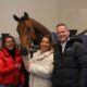 Mariska van Groningen (links) is voor Outdoor Gelderland een samenwerking aangegaan met Eric en Nory Morssinkhof. Foto Wendy Scholten